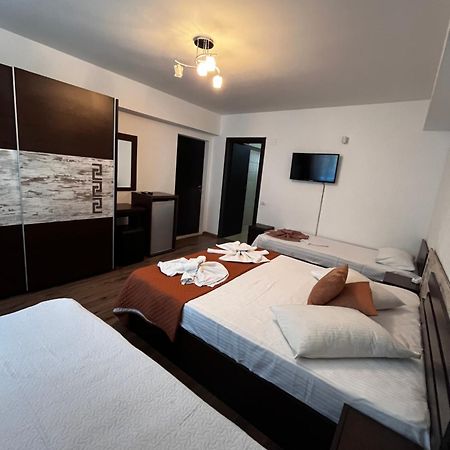 Elegance Hotel Costinesti Buitenkant foto