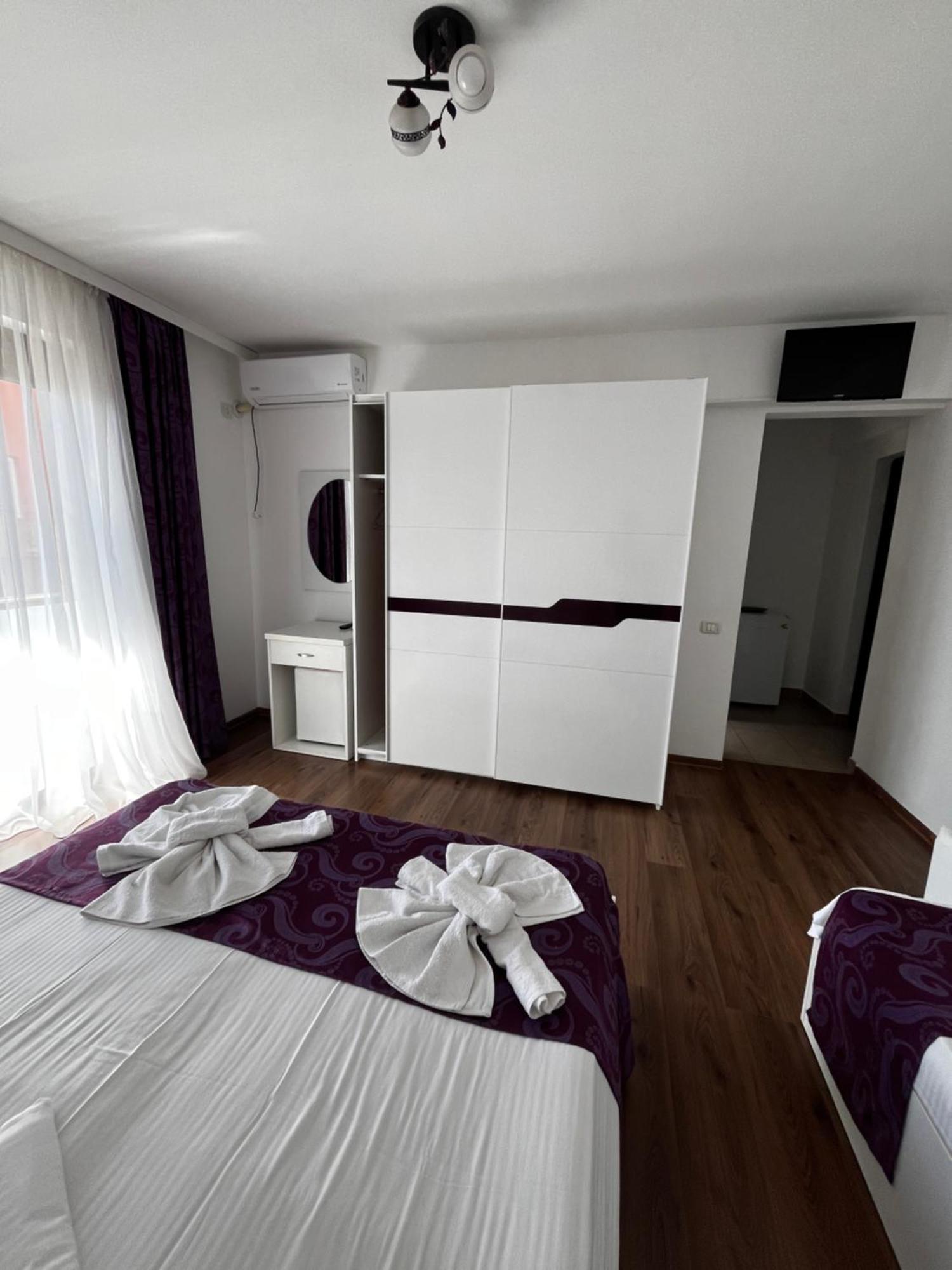 Elegance Hotel Costinesti Buitenkant foto