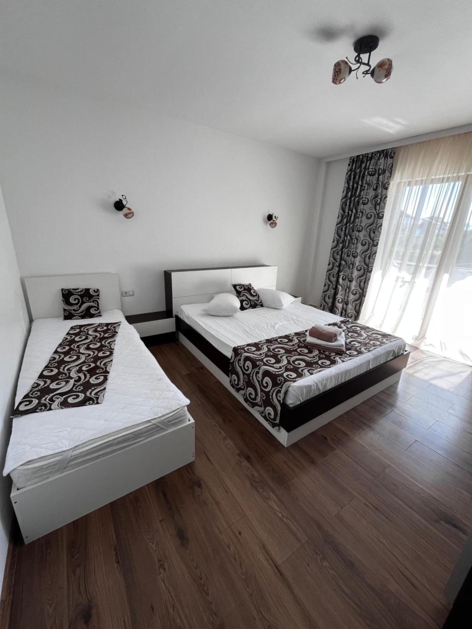 Elegance Hotel Costinesti Buitenkant foto