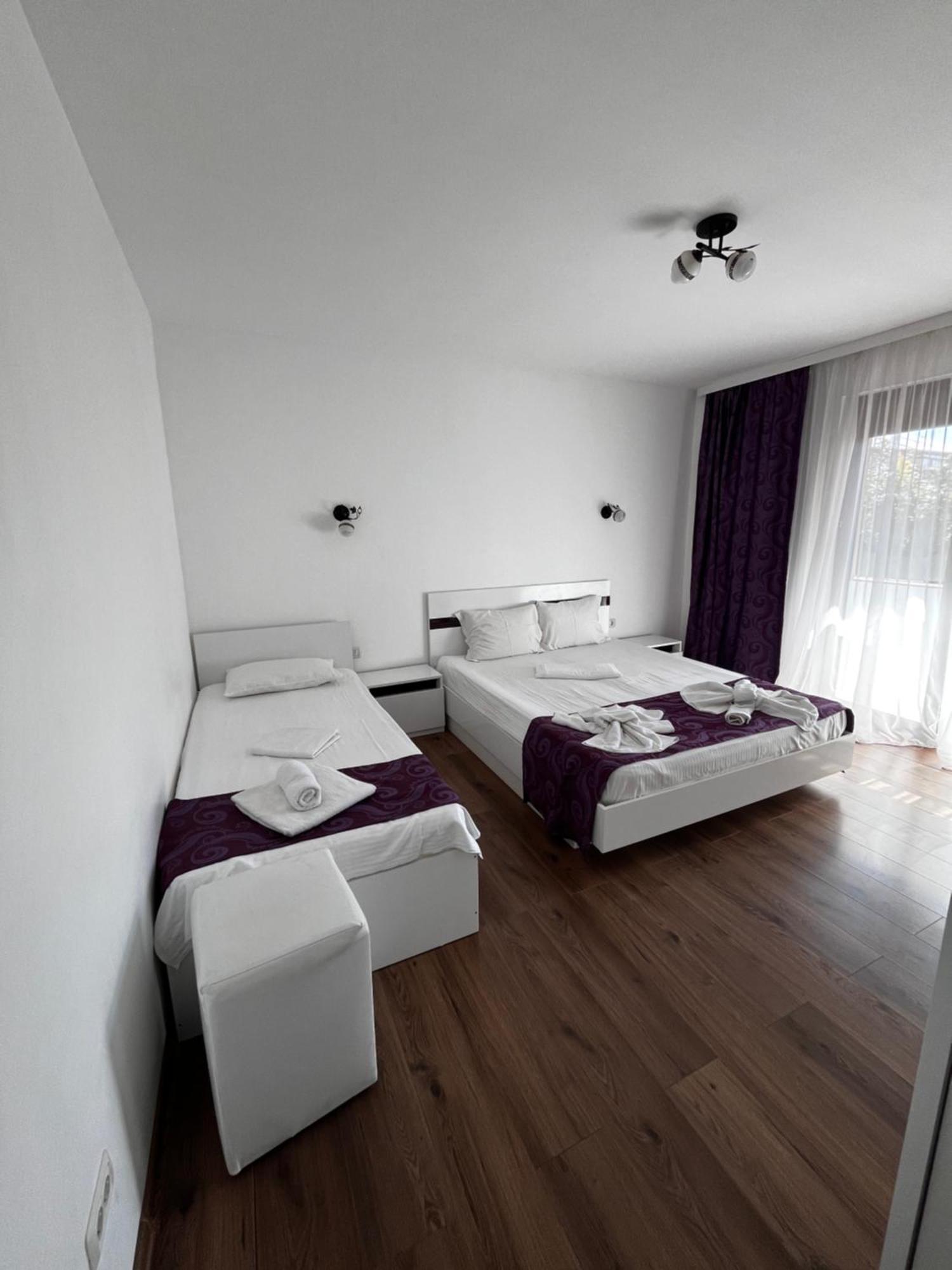 Elegance Hotel Costinesti Buitenkant foto