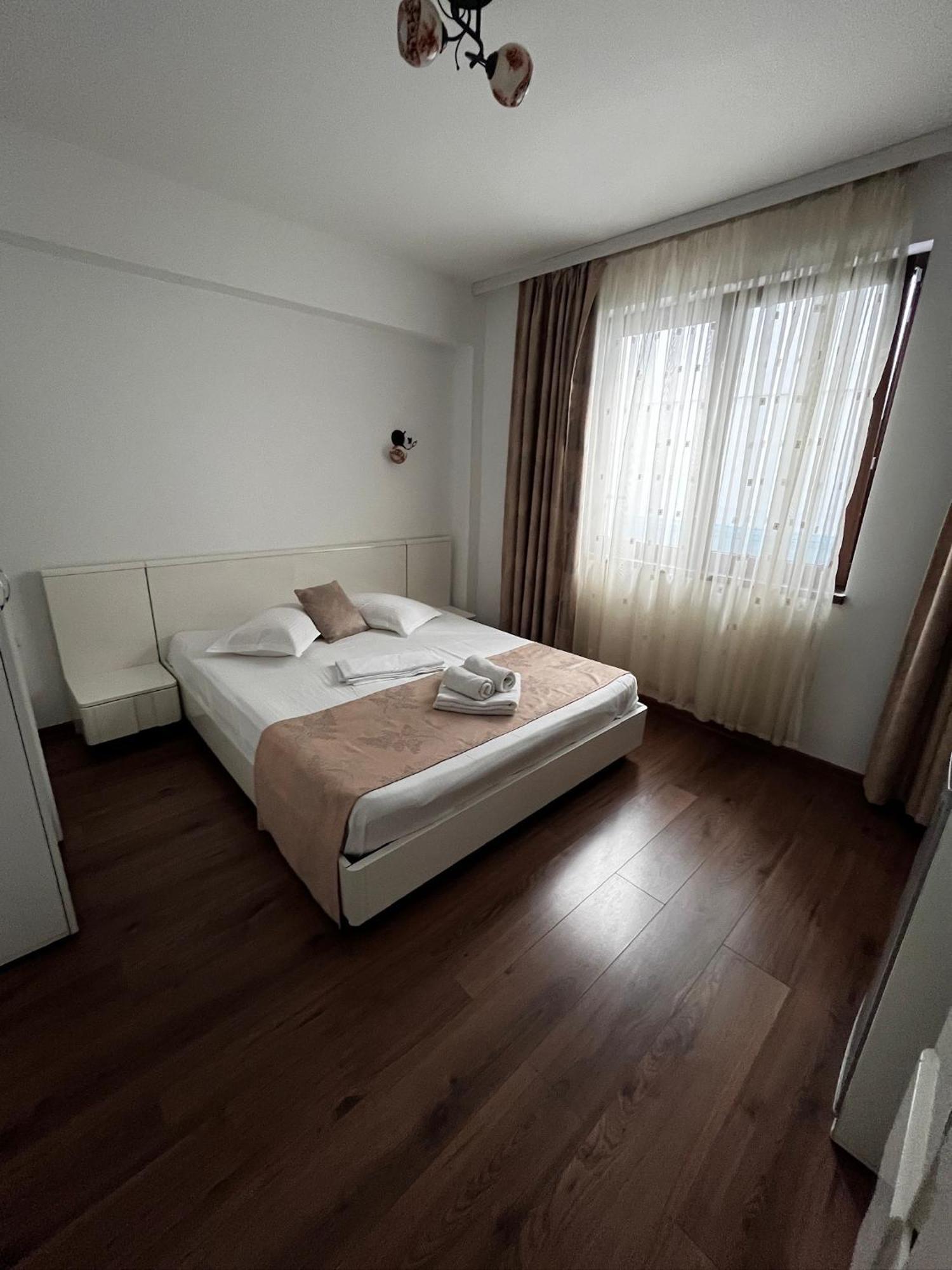 Elegance Hotel Costinesti Buitenkant foto