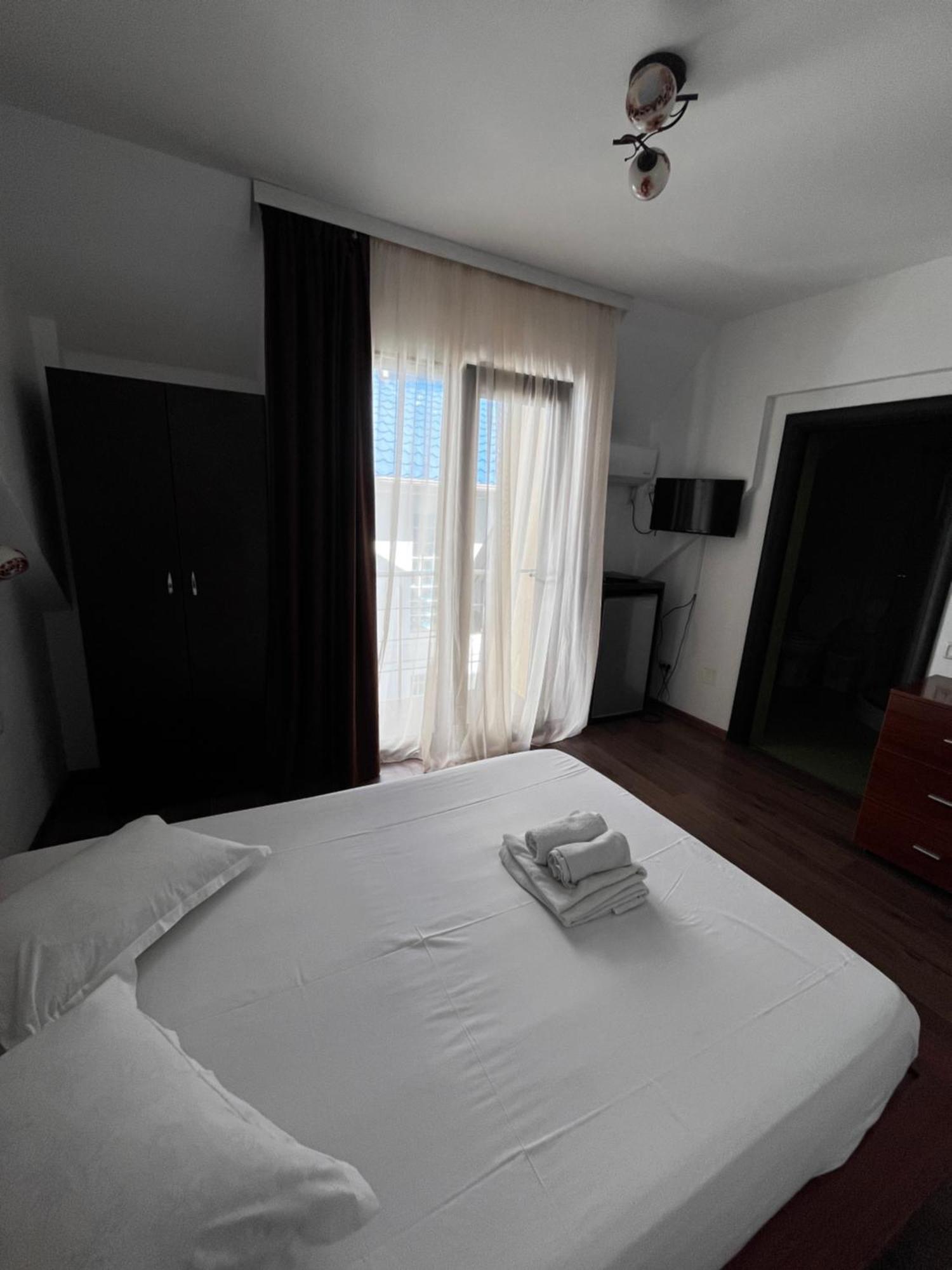 Elegance Hotel Costinesti Buitenkant foto